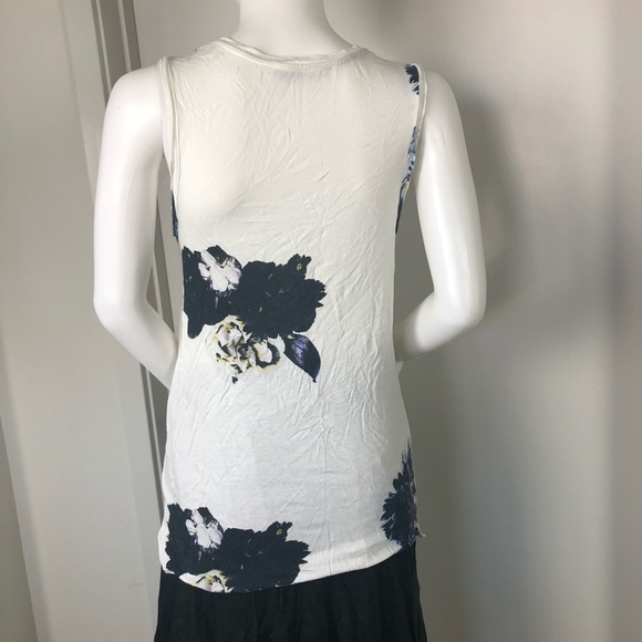 All Saints “Peony Tee.” - Picture 3 of 5